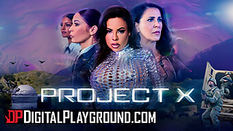 Få Et Sniktitt På Det Kommende Project X På Digital Playground Med Luna Star Og Alex Jones I En Dampende Trekant