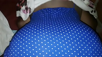 She Flaunts Her Voluptuous Buttocks In Homemade Video Featuring A Busty Wife